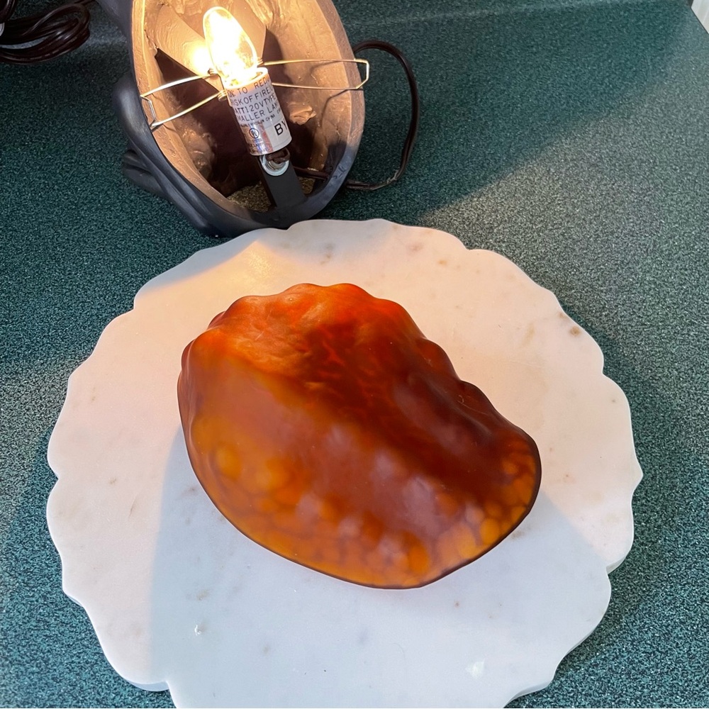 Vintage Frog Lamp Amber Glass Shell Lamp Night Light Tested Works - Picture 9 of 13